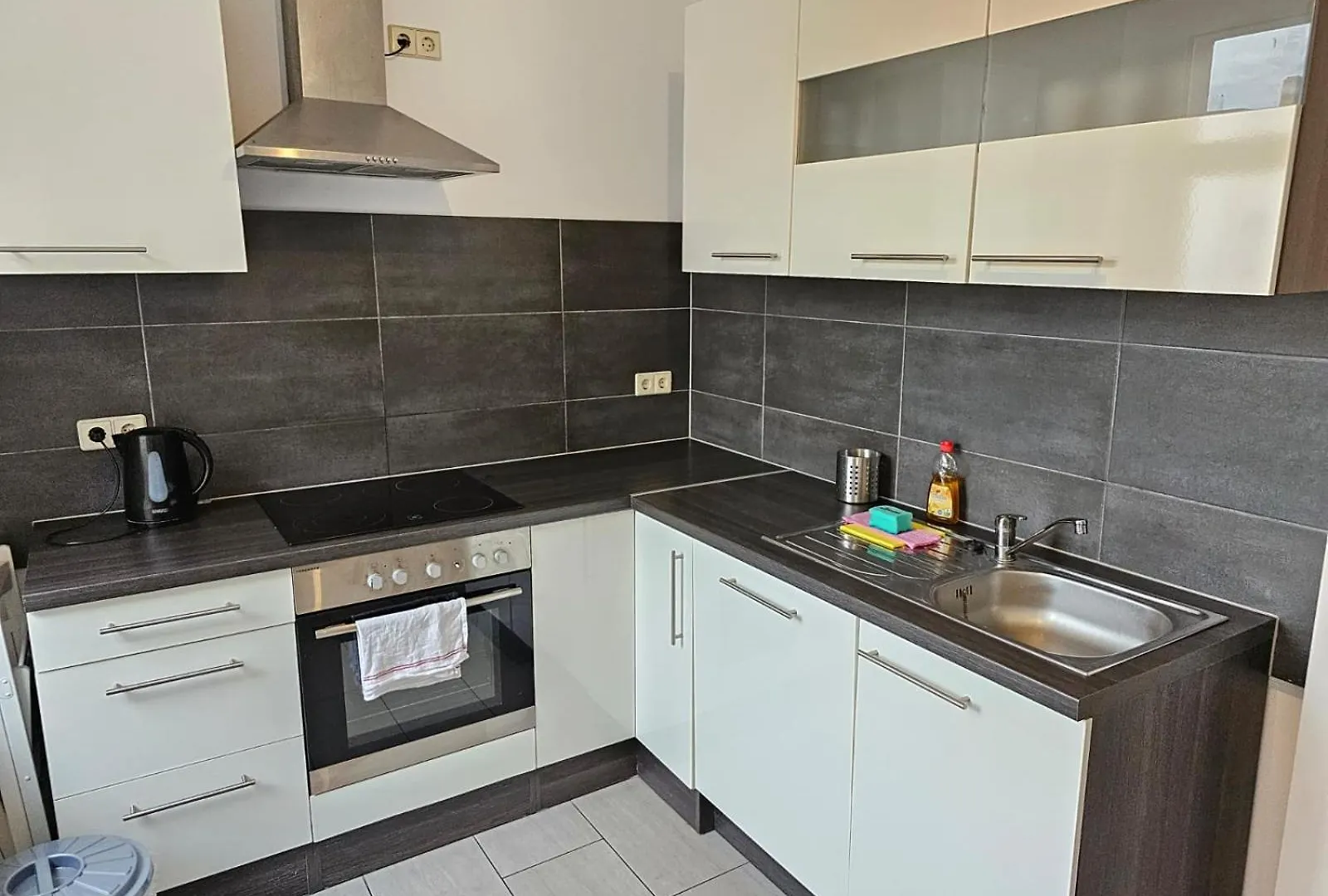 Daire Leipzig Lindenau - Haus Mit 3 Ferienwohnungen Im Westen Almanya