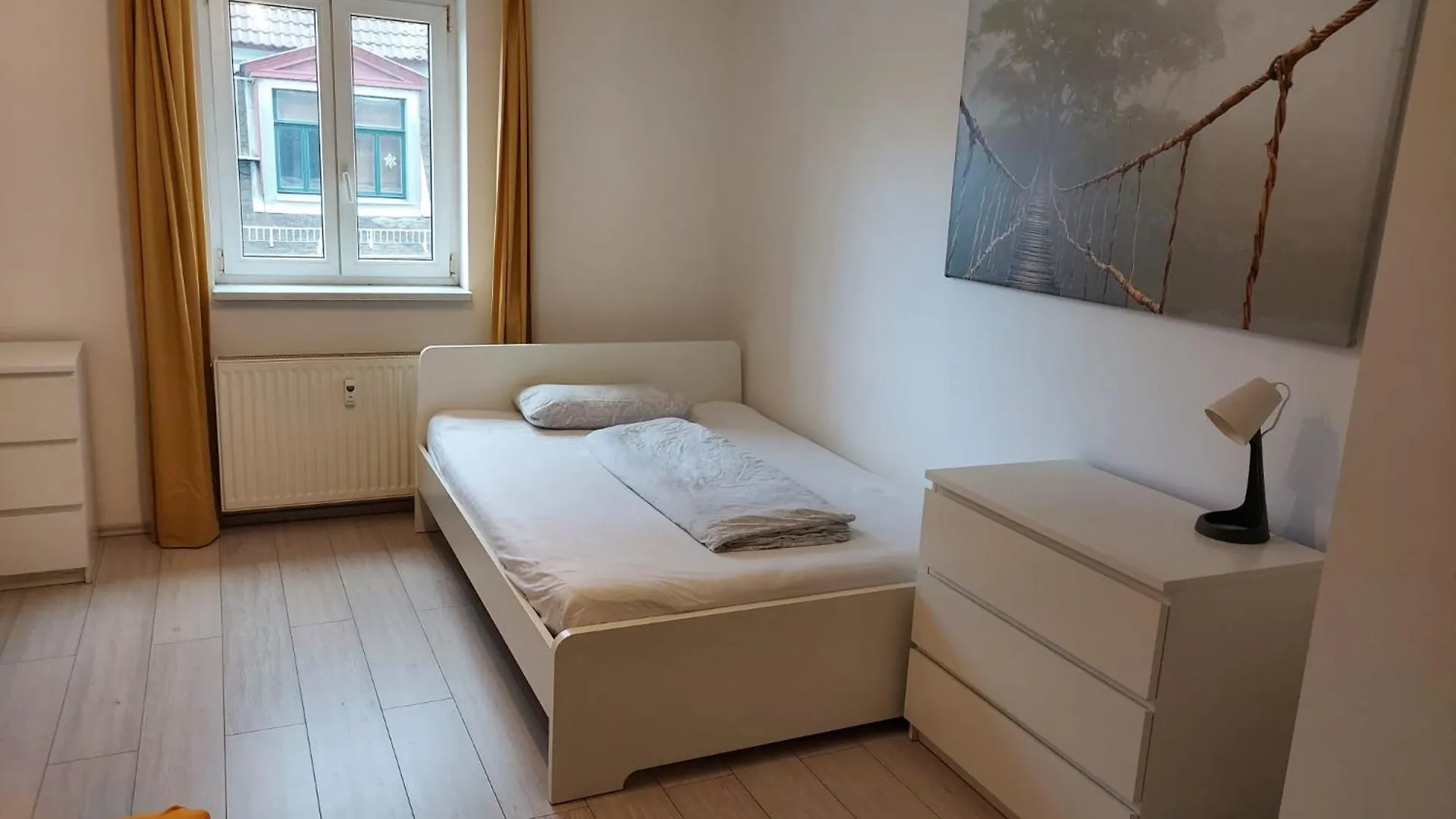 Leipzig Lindenau - Haus Mit 3 Ferienwohnungen Im Westen Daire